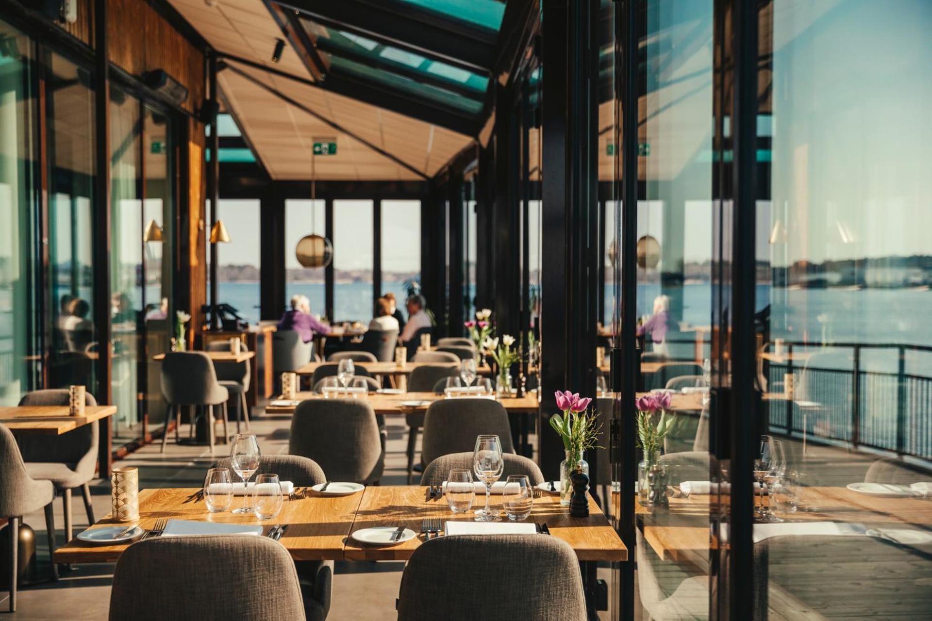 Slottsholmen Hotell Och Restaurang Västervik Kültér fotó